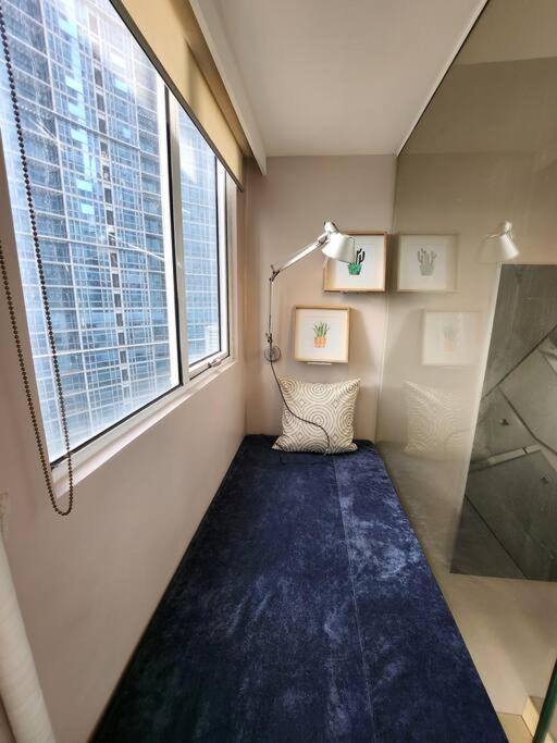 Enjoy Bgc Sunset And Golf Course View 2 Bedroom Loft With 100Mbps Internet Connection Manila Eksteriør bilde